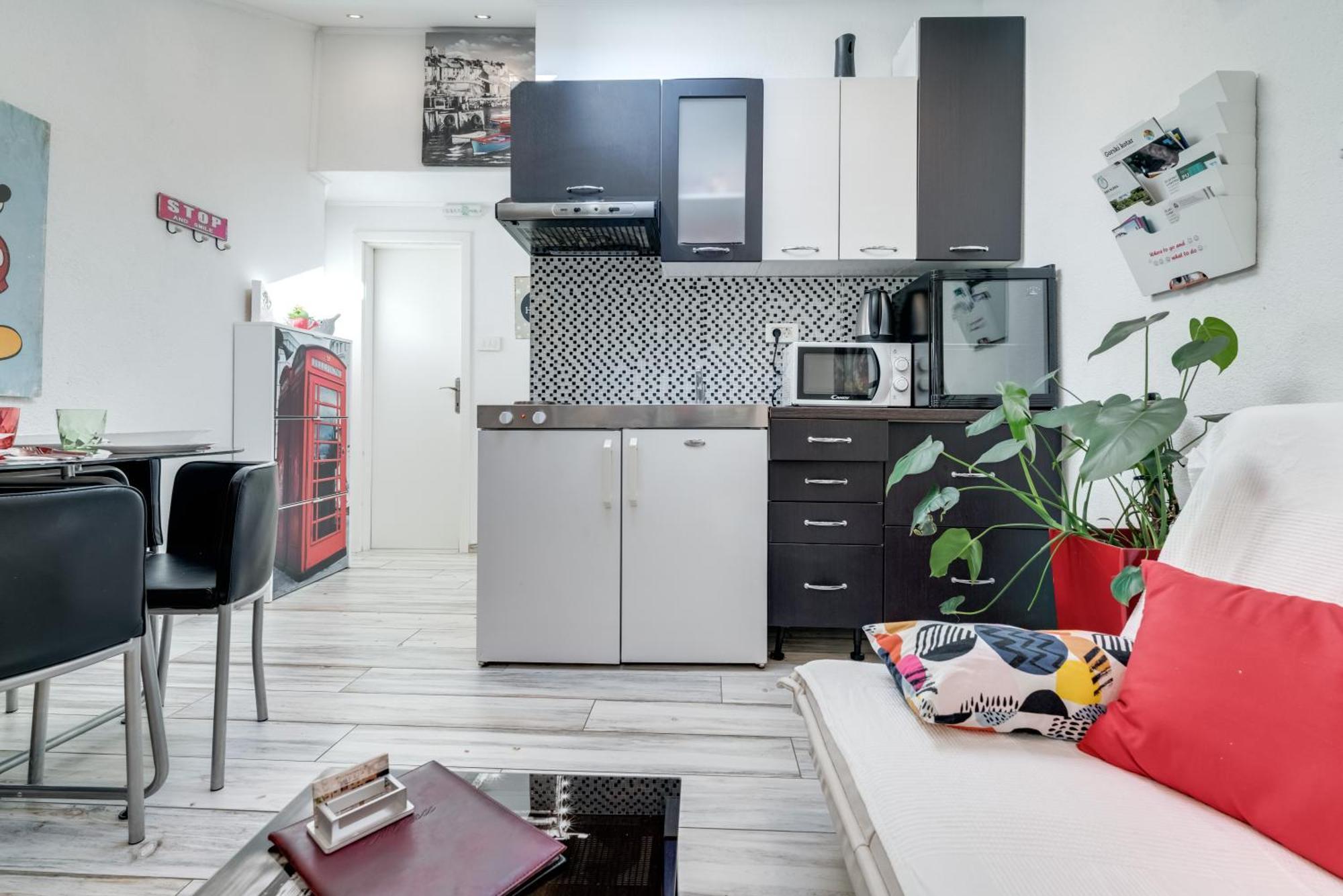 B&B Apartment'S Coli Bakar Exterior foto